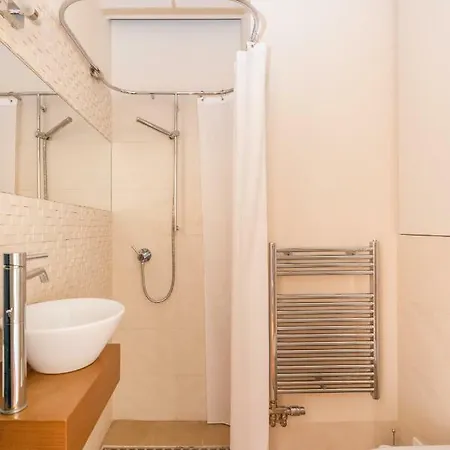 Skyline View With En Sauna Apartment Budapest