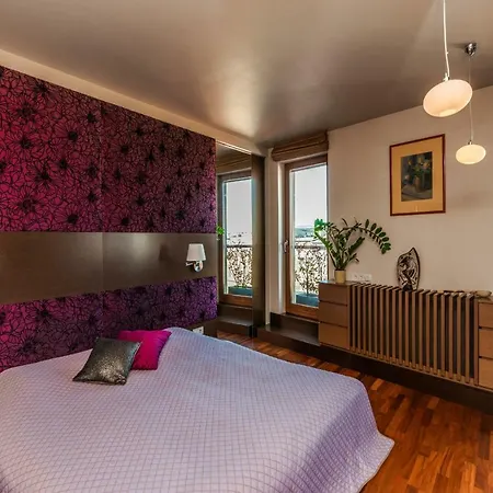 Skyline View With En Sauna Budapest