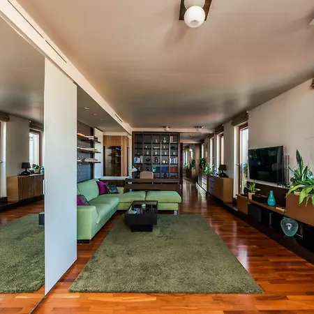 Apartment Skyline View With En Sauna Budapest